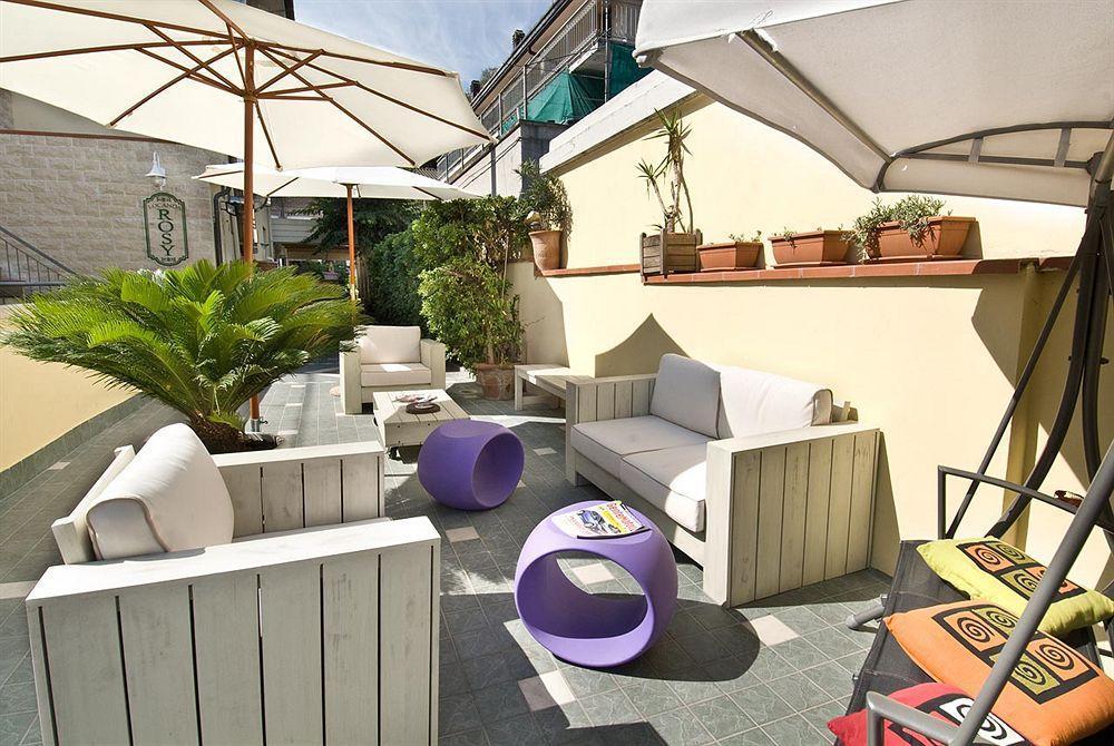 Hotel Locanda Rosy Каттолика Экстерьер фото